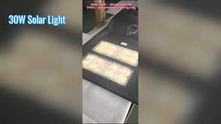 دو ماژول خورشیدی نور خیابانی دمای رنگ 4000K در جاده های شهری استفاده می شود.