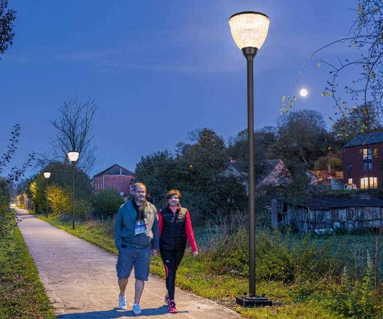 آخرین وبلاگ های شرکت در مورد What Are the Best All-Weather Courtyard Lights for Residential Projects?