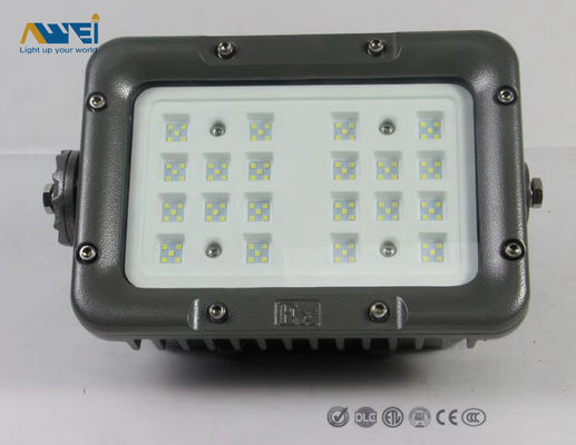 خرید 5400K - 5600K با قدرت بالا چراغ سیل ، صرفه جویی در مصرف انرژی در چراغ های پارکینگ LED online manufacture