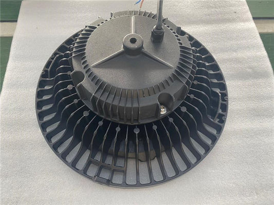 خرید CE RoHS کارایی بالا 100W 150W 200W UFO High Bay Light برای کارگاه انبار Gym Lighting online manufacture