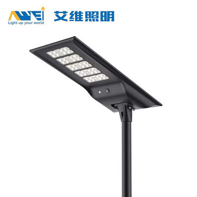 چراغ 60 وات خورشیدی یکپارچه LED با پانل سیلیکون تک کریستال 18 ولت 100 ولت برای مناطق عمومی